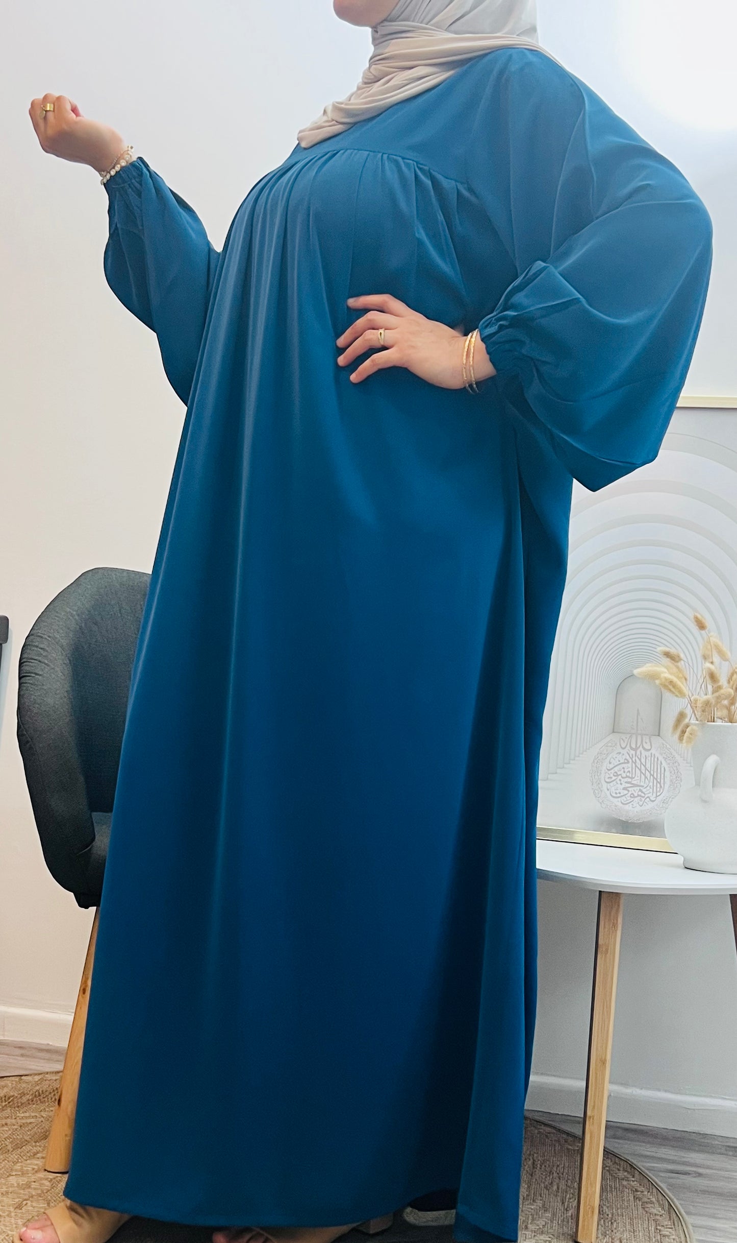 Abaya Manche Ballon – Allure et Sophistication