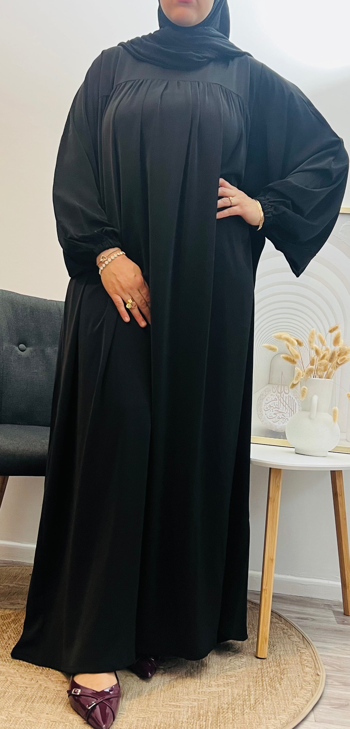Abaya Manche Ballon – Allure et Sophistication