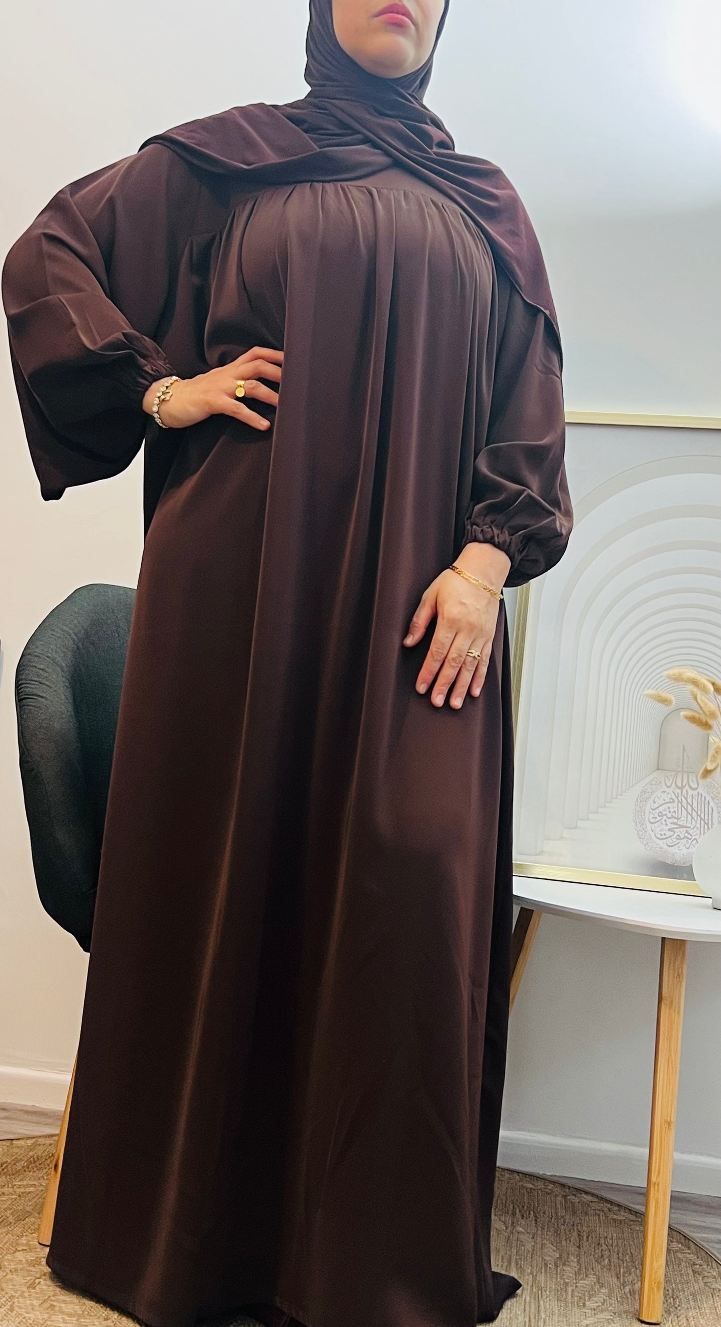 Abaya Manche Ballon – Allure et Sophistication