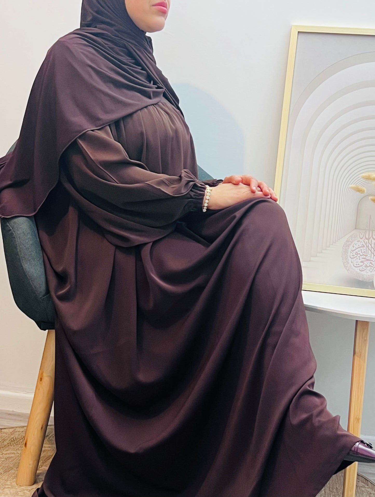 Abaya Manche Ballon – Allure et Sophistication