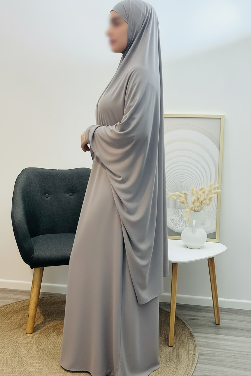 Ensemble de Prière (Jupe + Khimar) – Harmonie et Sérénité