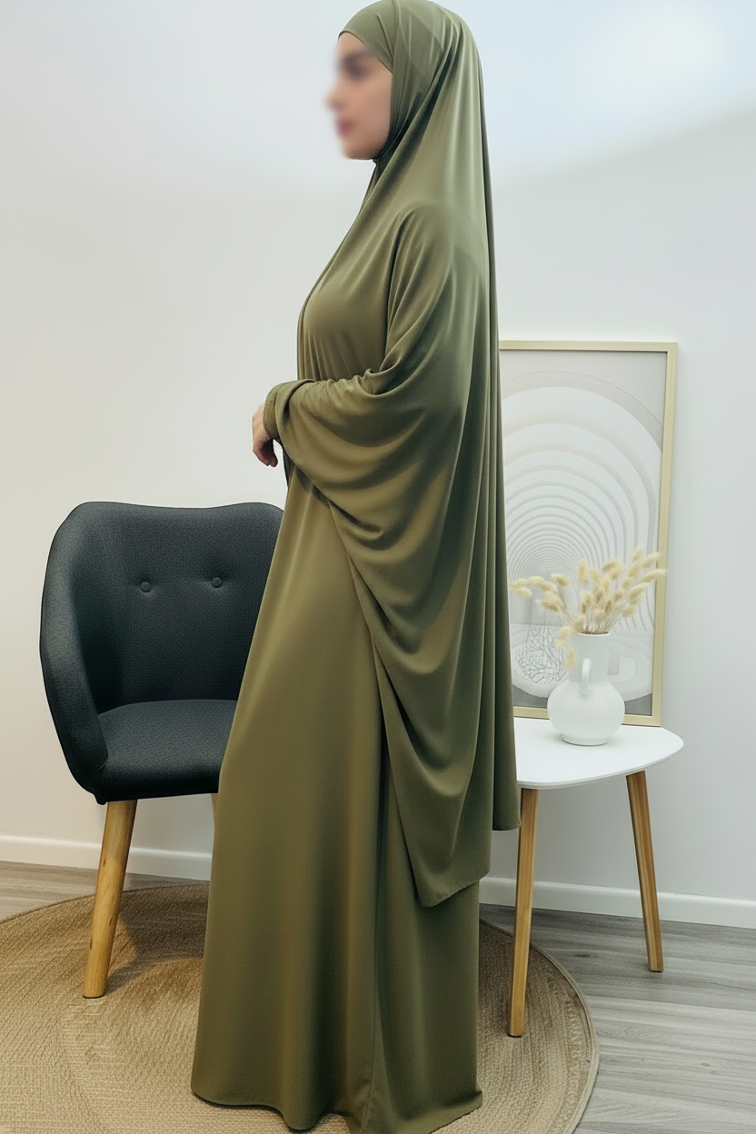 Ensemble de Prière (Jupe + Khimar) – Harmonie et Sérénité