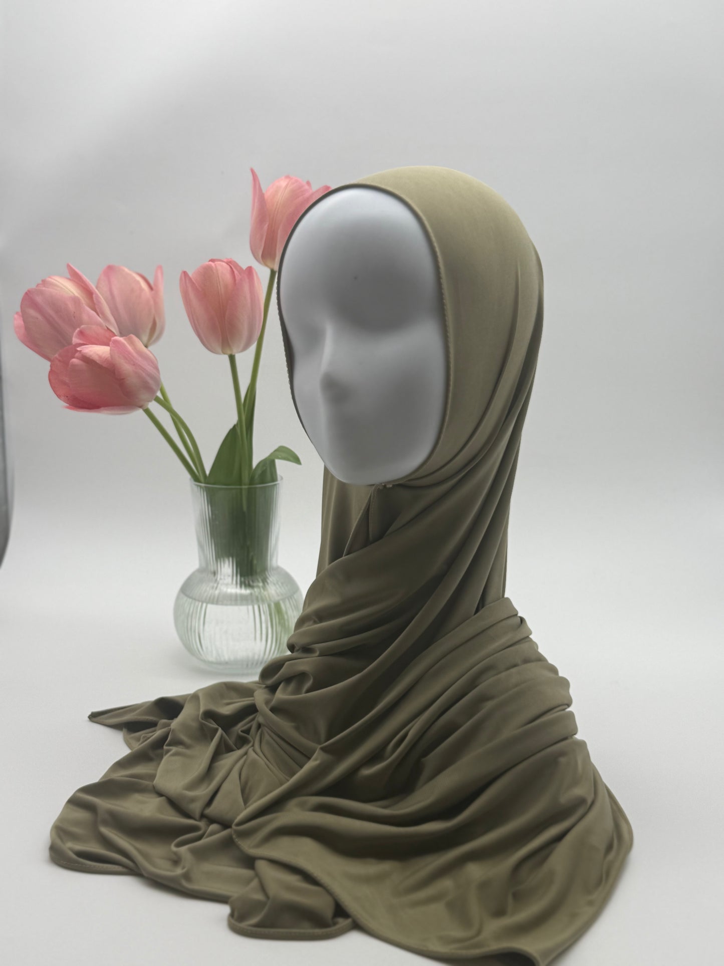 Hijab en Jersey Fluide "Premium Liquid" – Confort Absolu & Retombé Élégant