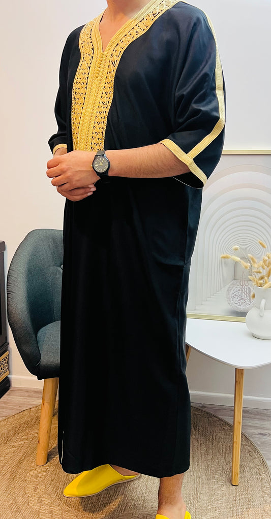 Gandoura Homme – Élégance et Confort Traditionnels