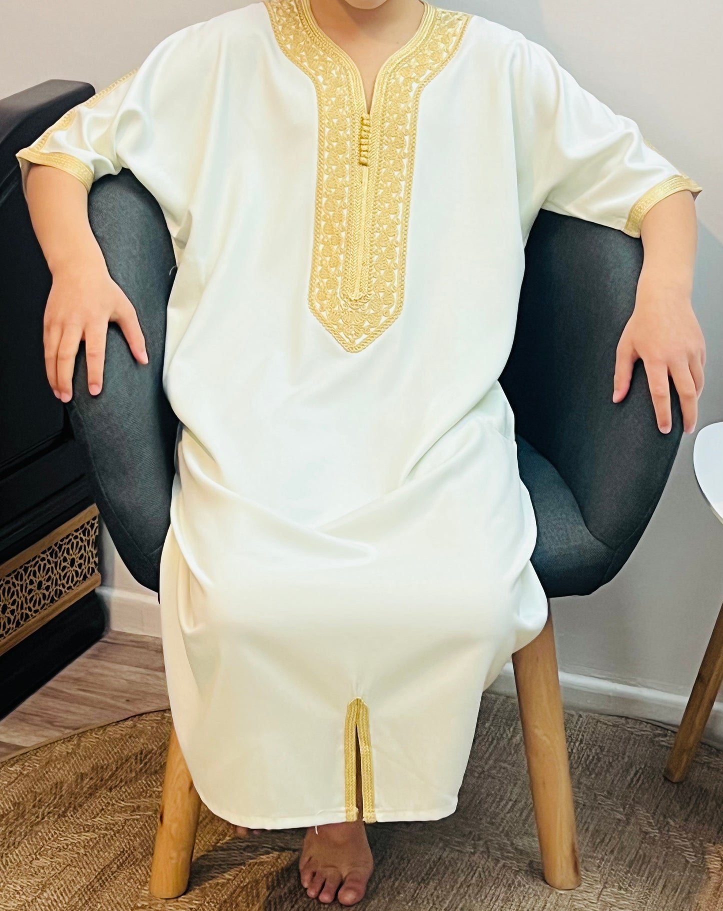 Gandoura Enfant – Élégance et Douceur pour les Petits