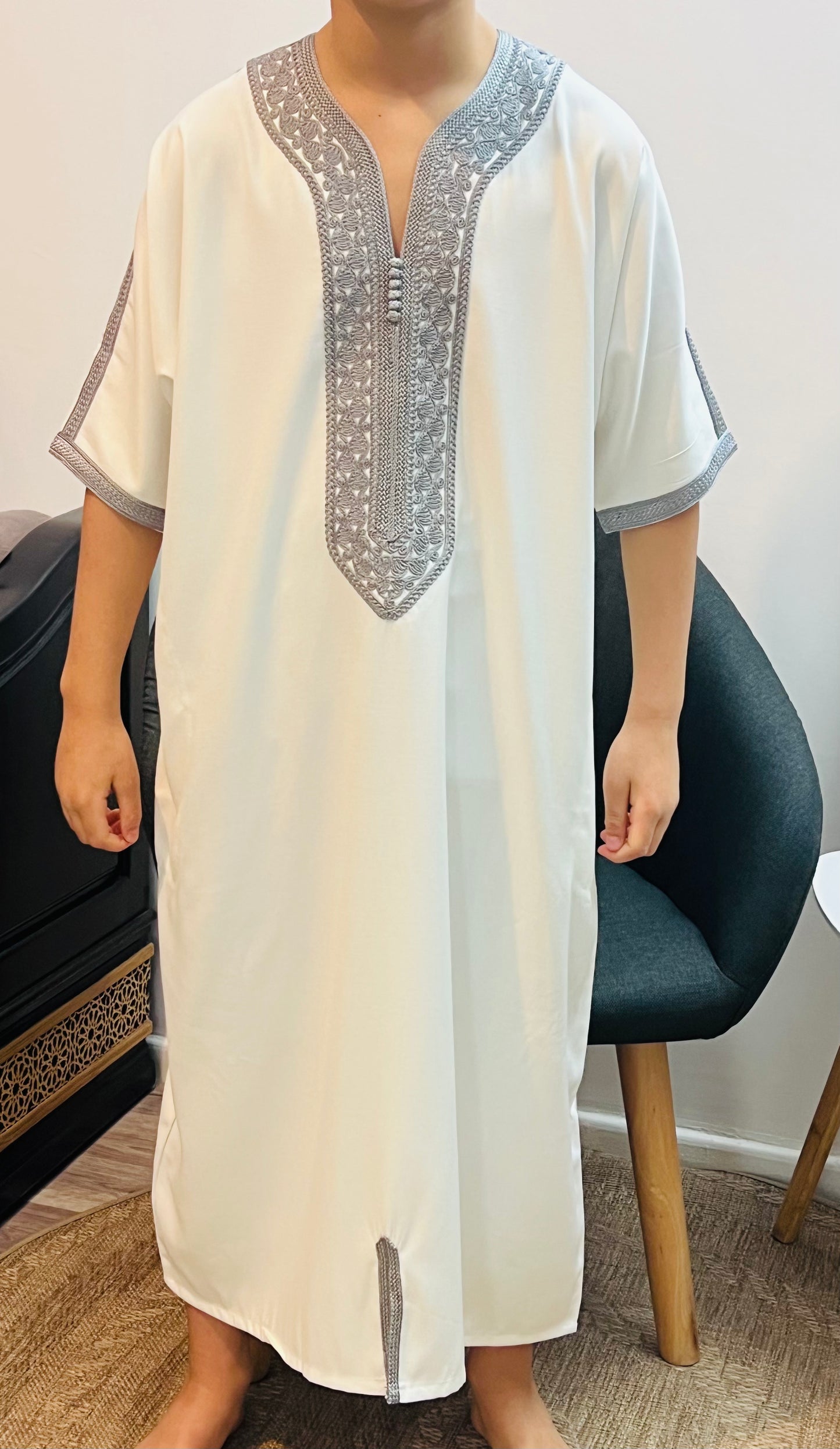 Gandoura Enfant – Élégance et Douceur pour les Petits
