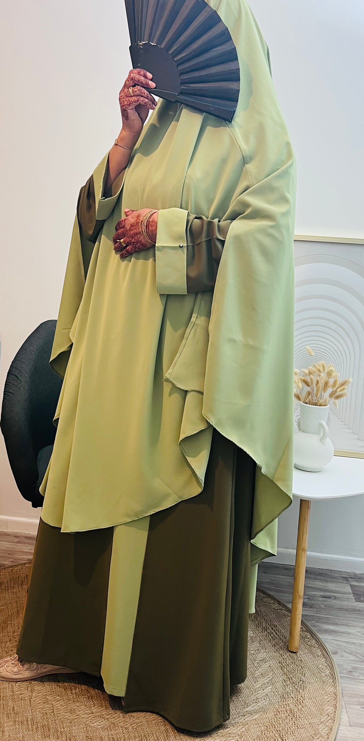 Abaya avec Jilbab – Élégance & Modestie Réunies