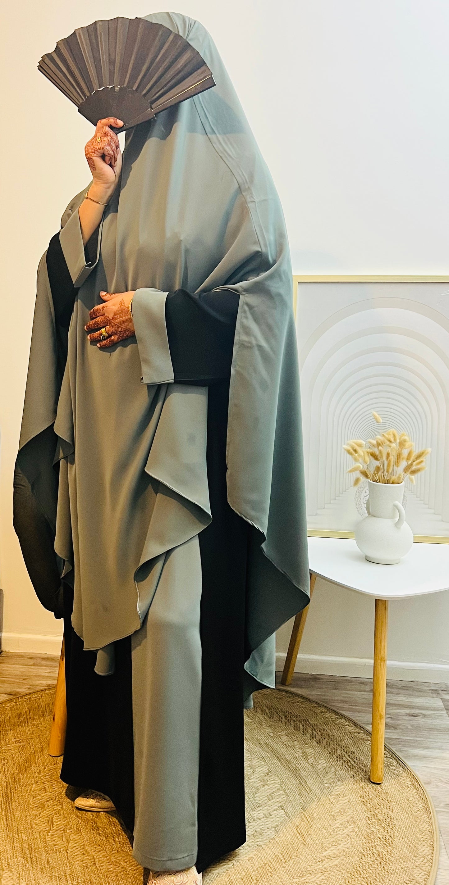 Abaya avec Jilbab – Élégance & Modestie Réunies